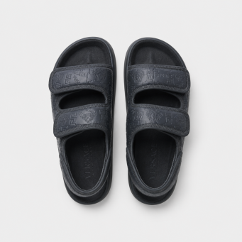 Footwears