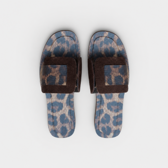Footwears