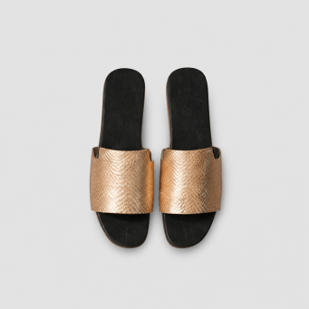 Footwears